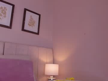 _karol_18 🕹 naked chat