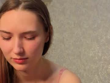 _kikiclark_ 🏙 nude webcam chat