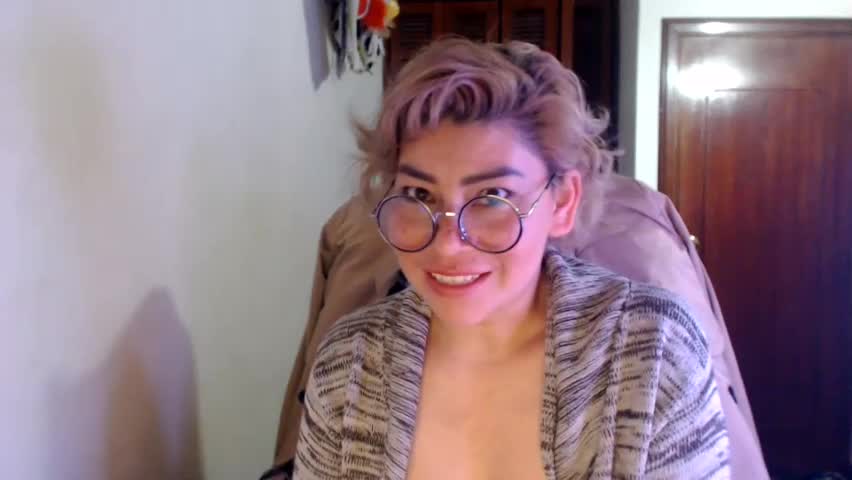 adan_romanoff 🎀 nude show