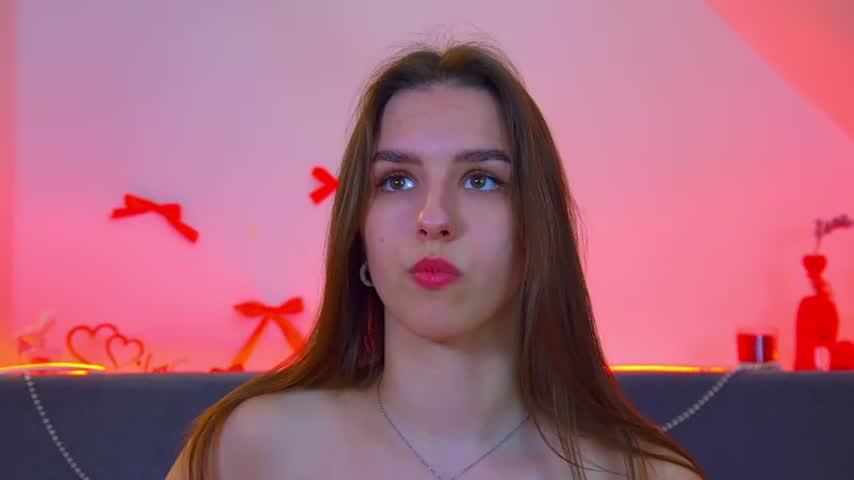 aliceatkin 🌲 free webcam