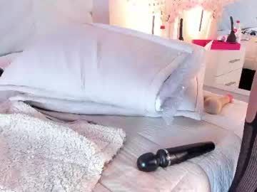 amy_miller2 live