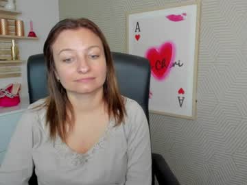 angela_samt 🗑 webcam chat