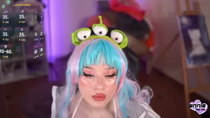 annie_may_may live