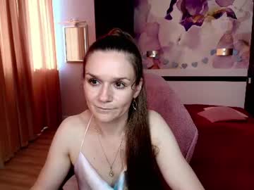 ariagrays 🥄 naked webcam chat