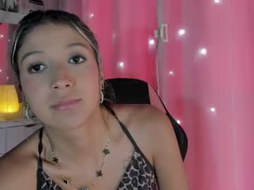 ariana_rosse__ live