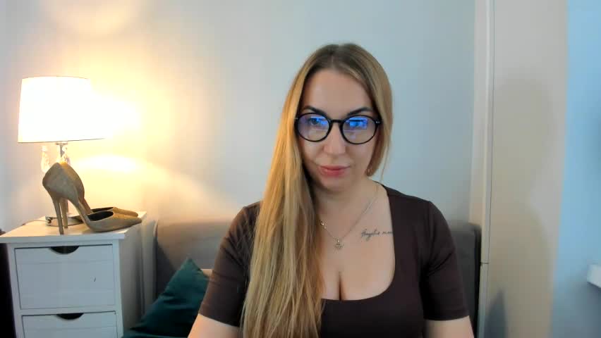 ariaswan 🐇 free naked stream