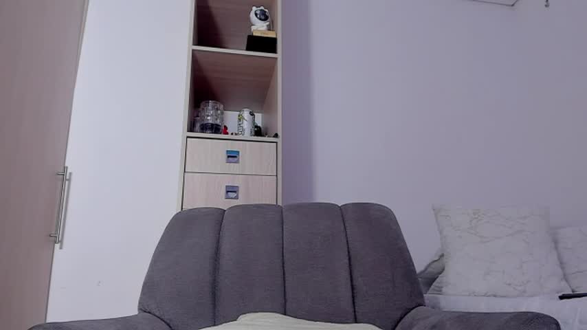 babyandy_ 👣 webcam chat