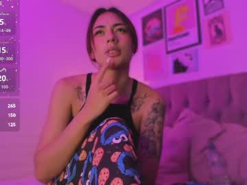 babychaos_ 🏙 free live cam