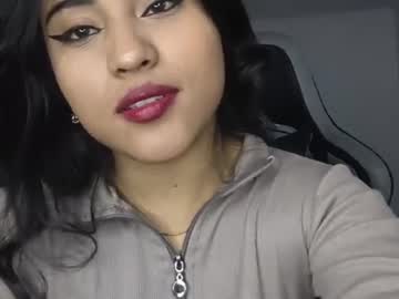 bella_warzon 🙁 naked webcam chat