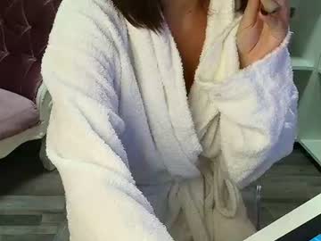 bella_white69 🕜 free naked webcam