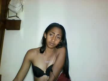 belle_annah 🧀 naked cam
