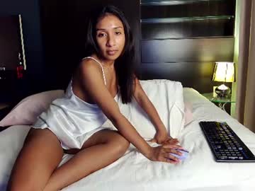 blackd0ll 🧐 live online cam