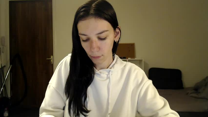 blue__velvet_ 🥁 online naked chat