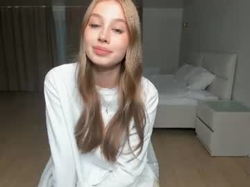 capricemarileen 🦗 live show