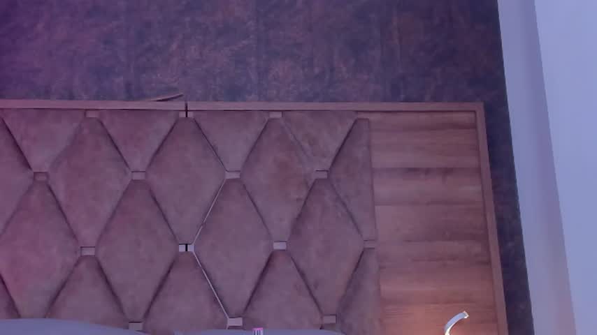 carolinefyre live