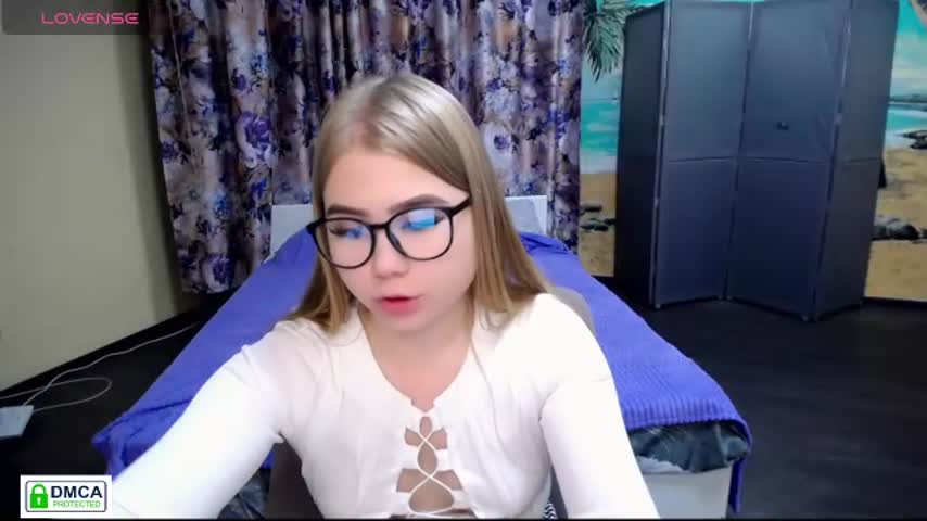 cassandra_shy 🤐 free live cam