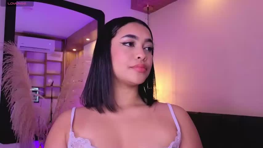 charlotteg18 🌧 nude show