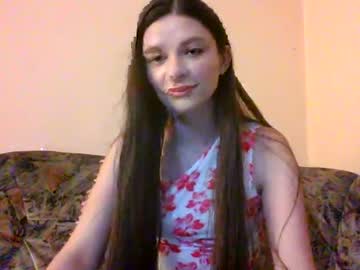 chloe_robertsi live