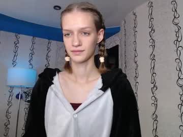 chrissy_joyful 🚃 online sex chat