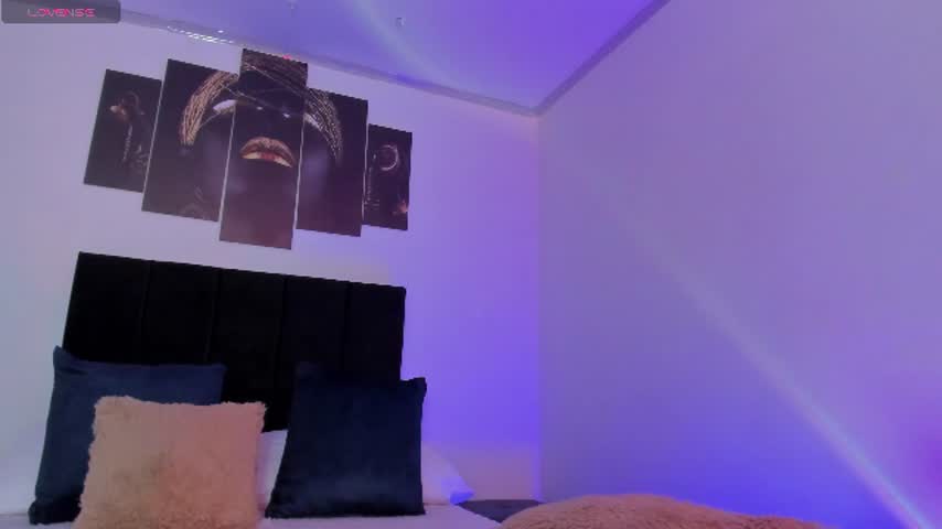 chrystal_golden 🛺 free live cam
