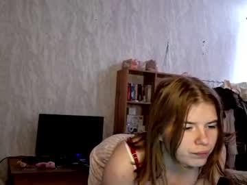 crystalstipp 🚈 free naked webcam