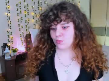 curlymagic 🍈 naked chat