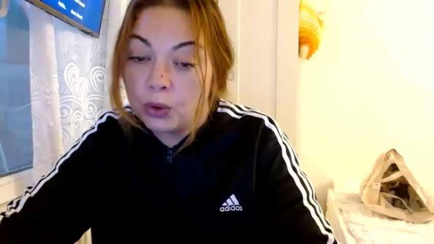 curvymomylore live