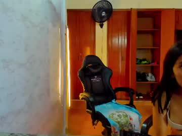 emily_and_soffy 🌎 live stream