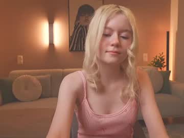 emma_rosiie live