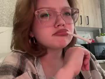 eva_kittenn 🥎 naked cam chat