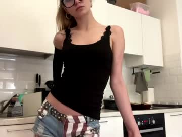 eva_lovelune live