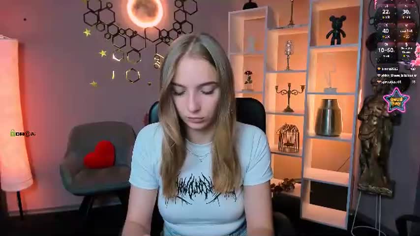 evalora_vei 📵 online naked cam