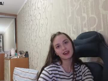evi_woow live