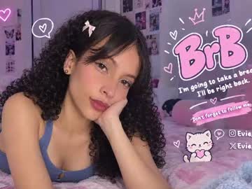 evie_clark_ live