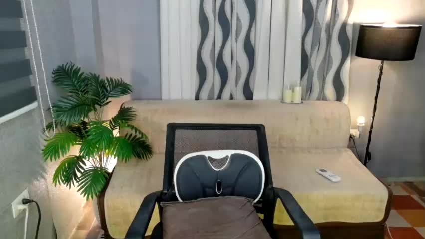 fatlucy 🏐 naked webcam chat