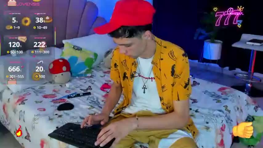 franco_taylor 🗄 adult cam chat