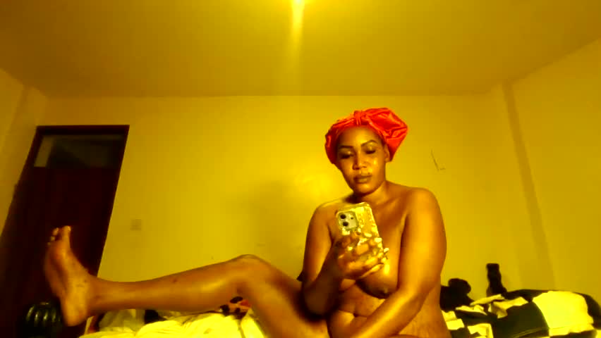 fridahjacky 😯 adult cam chat