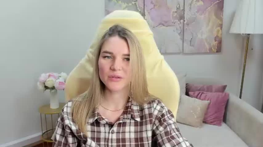 gwensmitt 🌁 online cam