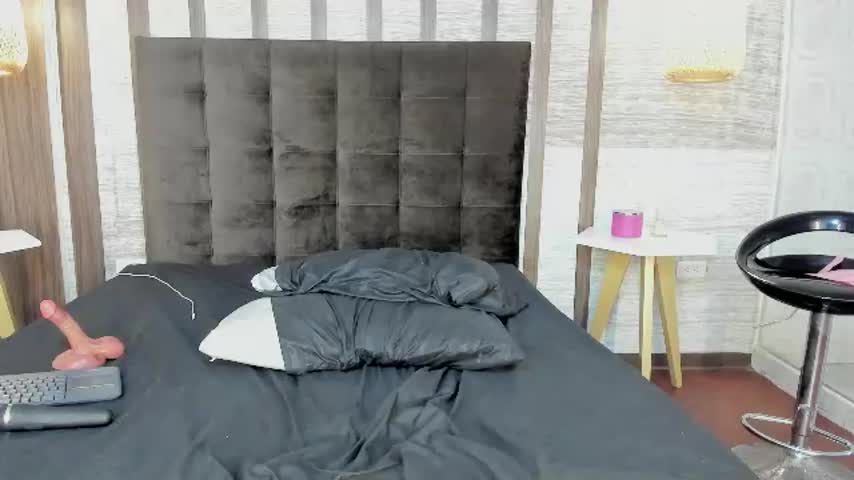 hannah_cross live