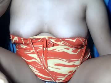 hotpussy_lipsxx69 🎲 live nude webcam