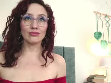 iberianmoonmk 🌼 webcam chat