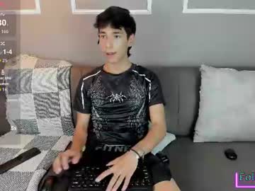 jacob_colliins 🐻 online sex chat