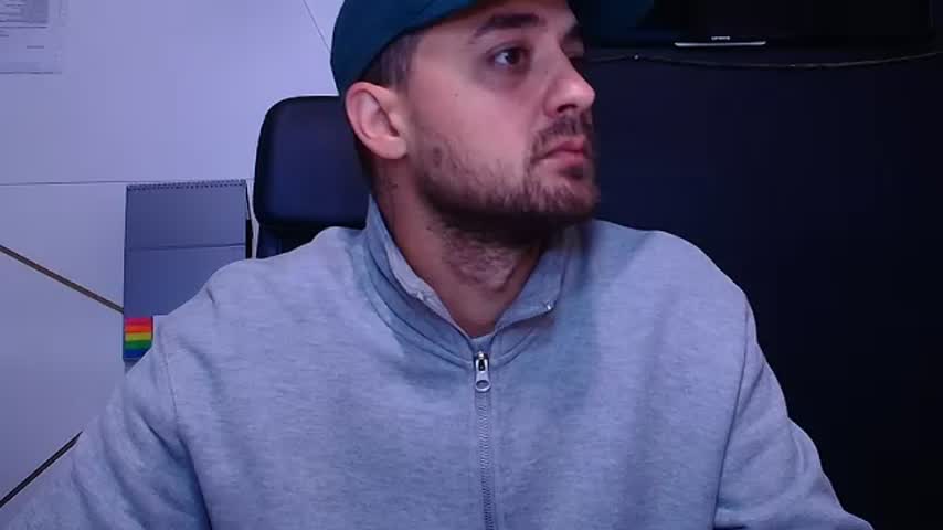 jamesmyersx 😧 live online chat