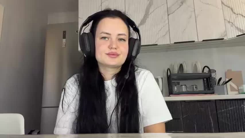 jasmineadames 😇 nude webcam chat