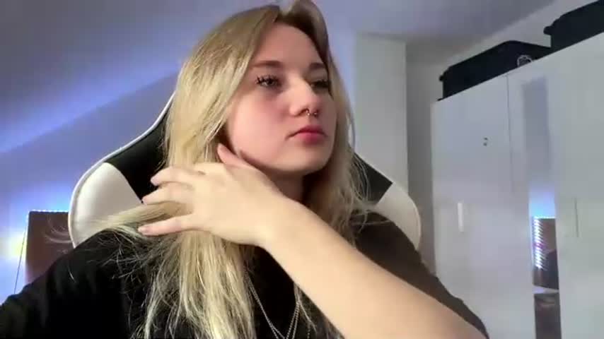 jeraldinebounds 🦏 live naked stream