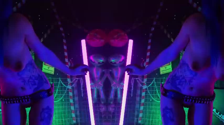 jiglipuf 🕐 live naked cam