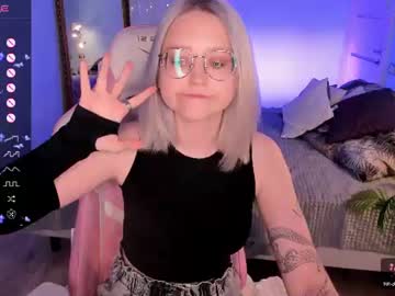 justinahelen live
