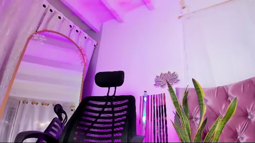 katya_18_ 🍬 nude chat