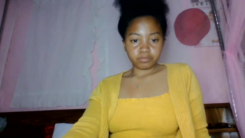khaissa live