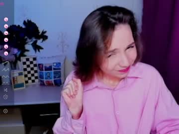 kindhazelhere_ 👷 live online cam
